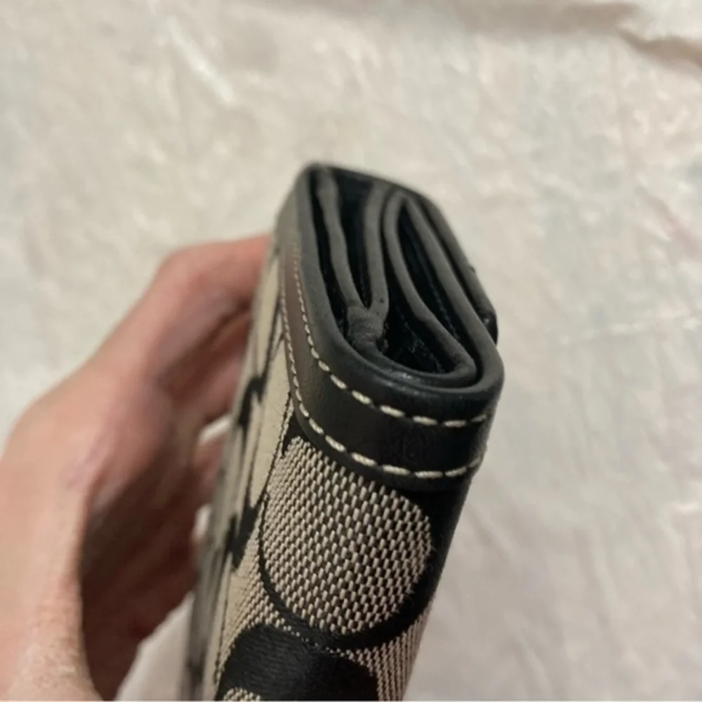 Coach signature wallet gray black
